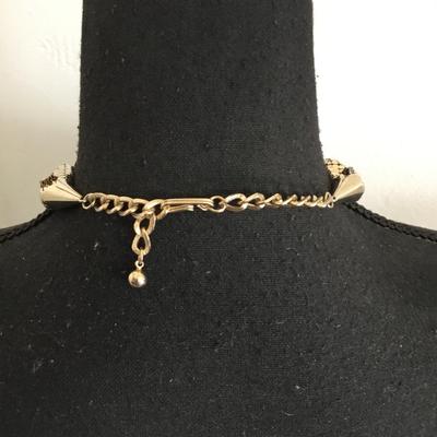 Beautiful vintage, gold tone, mesh, choker statement, tassel necklace