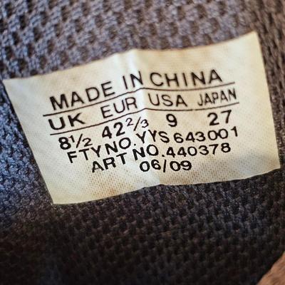 Two Pair Salomon Size 9 Hiking Boots (LR-JS)