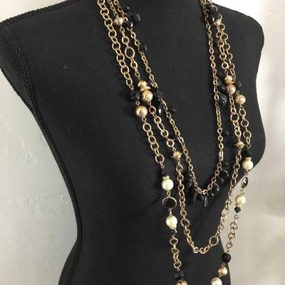 Large vintage, gold tone, faux pearl & faux black glass statement necklace