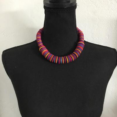 Vintage multicolored disc bead collar necklace