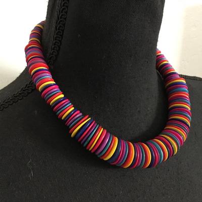 Vintage multicolored disc bead collar necklace