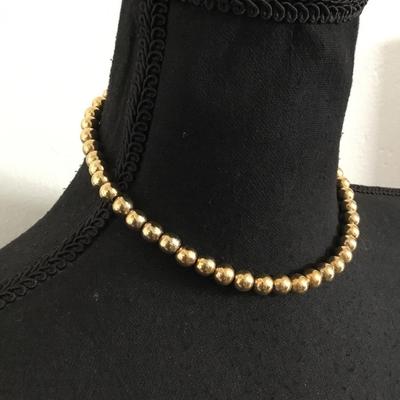 Vintage Napier metal gold bead on metal gold chain choker necklace. Very good condition.