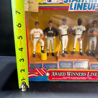 Award Winner - MLB Figurines - #1