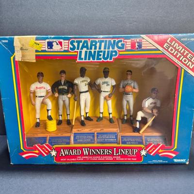 Award Winner - MLB Figurines - #1