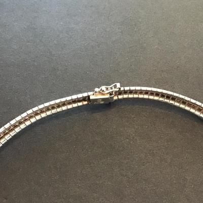 Sale Photo Thumbnail #3: Italy silver 925 choker very nice please see attached photos