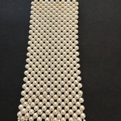 Sale Photo Thumbnail #9: Beautiful Faux pearl stretchy bracelet. Please see attached photos.
