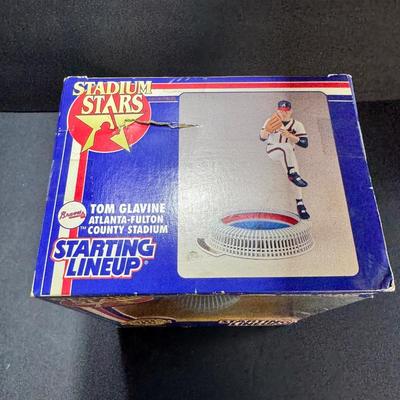 Tom Glavine Figurine