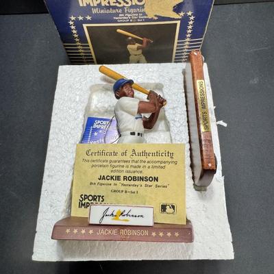 Jackie Robinson Figurine