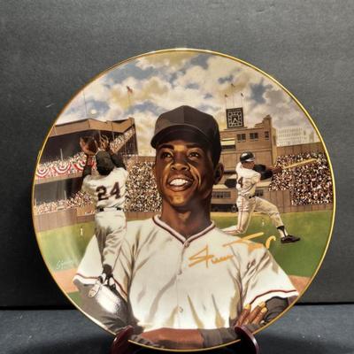 Willie Mays Commerative Plate