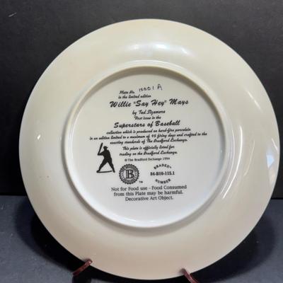 Willie Mays Commerative Plate