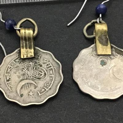 Vin coin Earrings