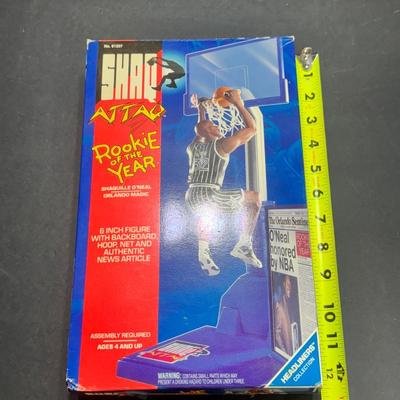 Shaquille O'Neal Figurine