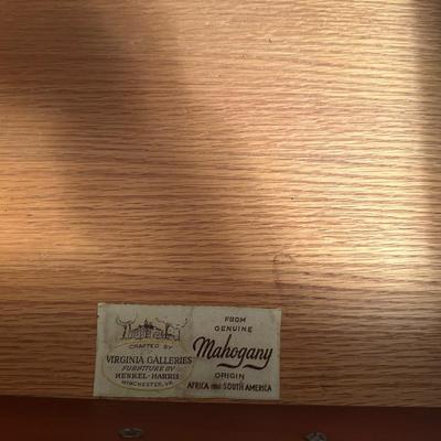 Henkel-Harris “Virginia Galleries” Mahogany Chest of Drawers