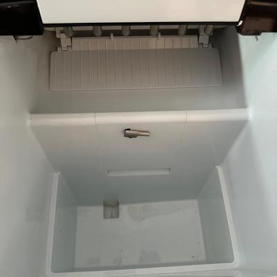 Frigidaire Countertop Ice Maker