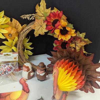 Fall Seasonal Decorations