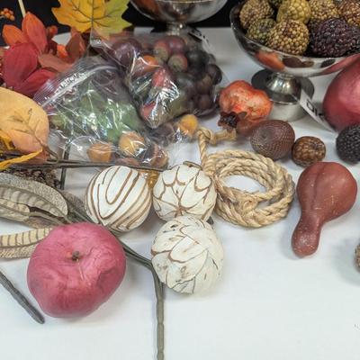 Fall Seasonal Decorations