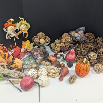 Fall Seasonal Decorations