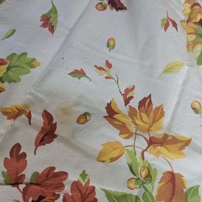Vintage Fall Tablecloth & Place-mats