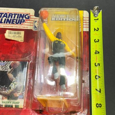 Shawn Kemp Figurine