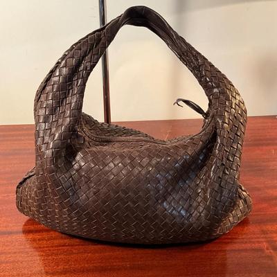 1010 Bottega Veneta Intrecciato Brown Woven Leather Hobo bag