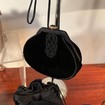 1012 Deisgner LOT of Seven Beautiful Lady's Evening Bags