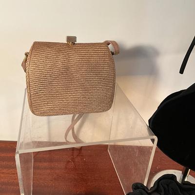 1012 Deisgner LOT of Seven Beautiful Lady's Evening Bags