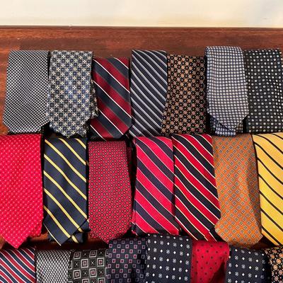 1014 Imperssive LOT of Jos. A. Bank Mens Ties