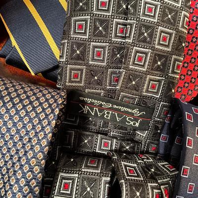 1014 Imperssive LOT of Jos. A. Bank Mens Ties