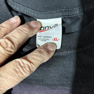 2004 XL Kiss Concert Shirt