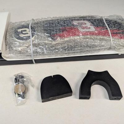 Jumbo Folding Knife Dale Earnhardt Display