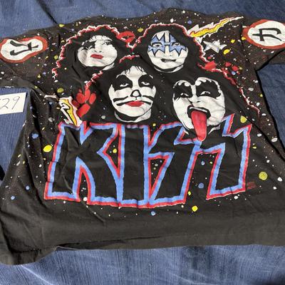 Large Kiss T Shirt