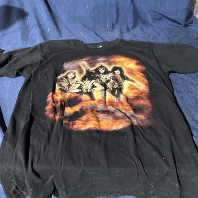 XL Kiss T Shirt