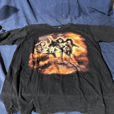 XL Kiss T Shirt