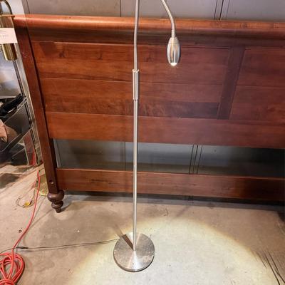 G973 Daylight 24 Brockstone Led Adjustable Beam/Floor Lamp