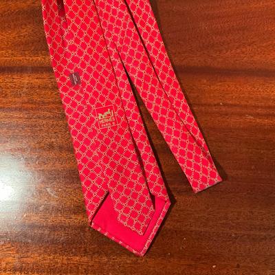 1020 Hermès Mens Geometric Pattern Silk Tie