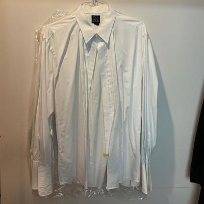 1021 Pair of Mens Tuxedos