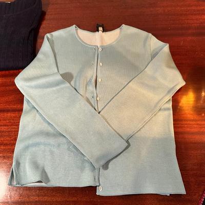 1022 Women's Silk Knit Top Cardigans & Sweater