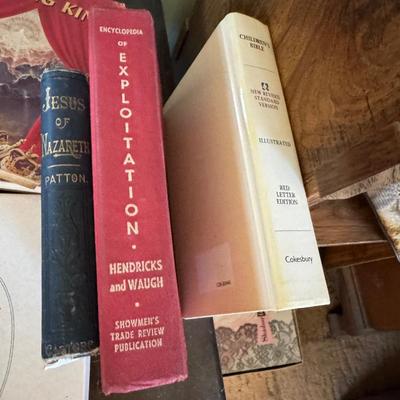 Vintage Religious Books and Pretties 409