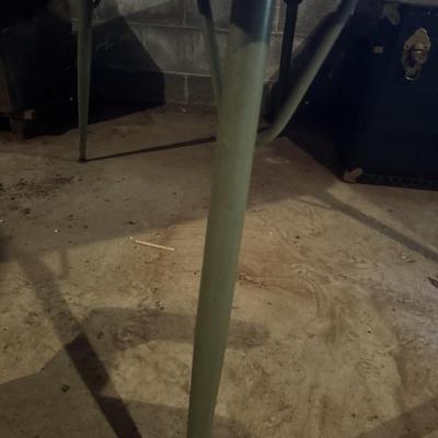 Vintage Kitchen Table 423