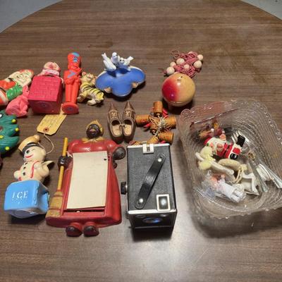 Fun Vintage Lot 432