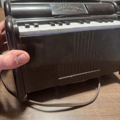 Vintage Magnus Mini Organ