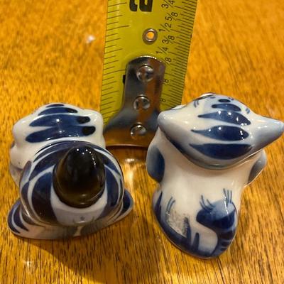 Small blue dog ceramic figures and Gzhel larger blue dog trinket box