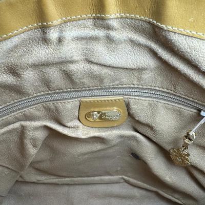 Sale Photo Thumbnail #420