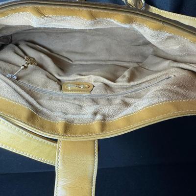 Sale Photo Thumbnail #421