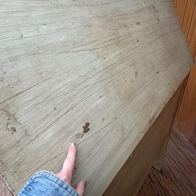 Edison Italian Umbrian Console Phonograph (BB-SF)