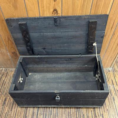 3 Wooden Trunks (BB-SF)