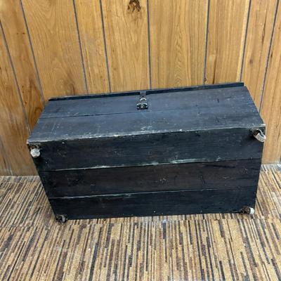 3 Wooden Trunks (BB-SF)