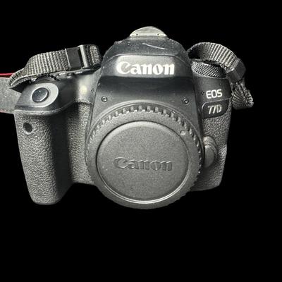 Sale Photo Thumbnail #566