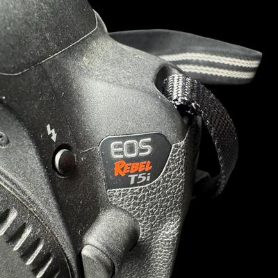 Sale Photo Thumbnail #563