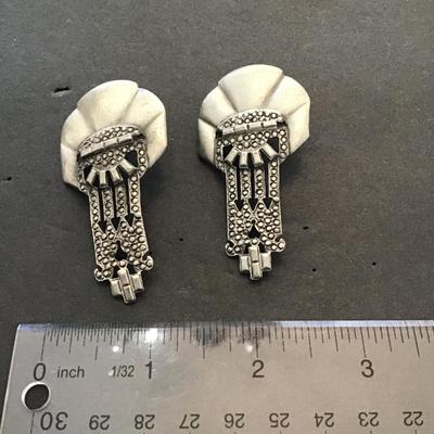 Sale Photo Thumbnail #104: Vintage brushed, silver tone earrings. Please see attached photos.